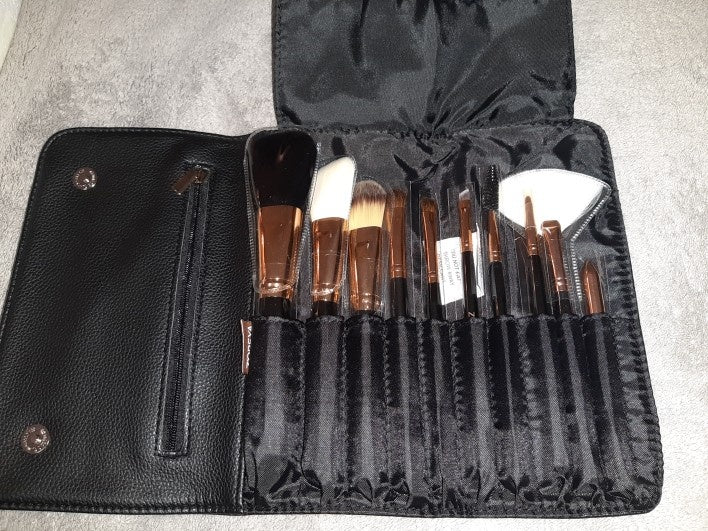 Travel Makeup Brush